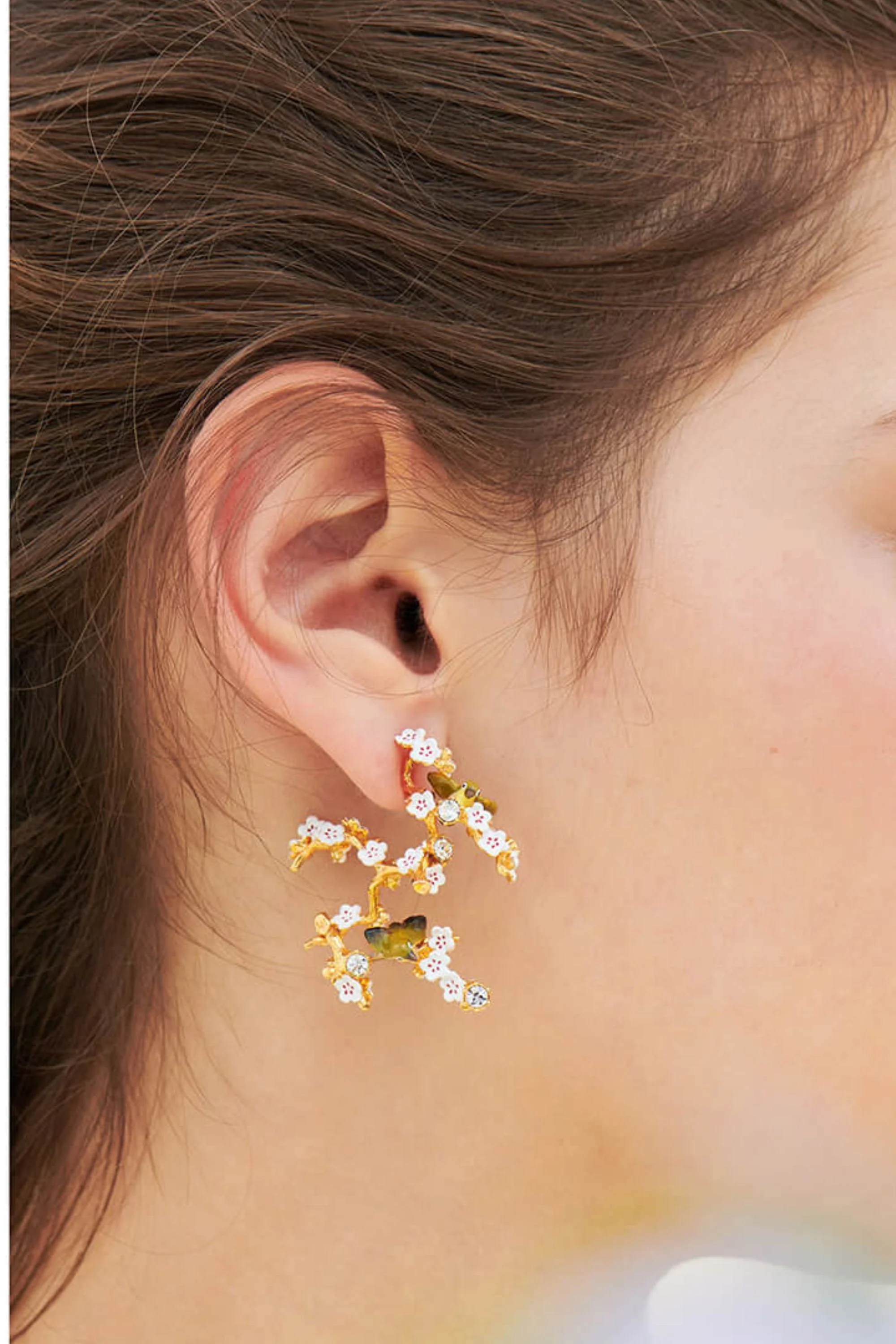 Boucles d'oreilles tiges branche de cerisier, oiseaux et cristaux - Image 2