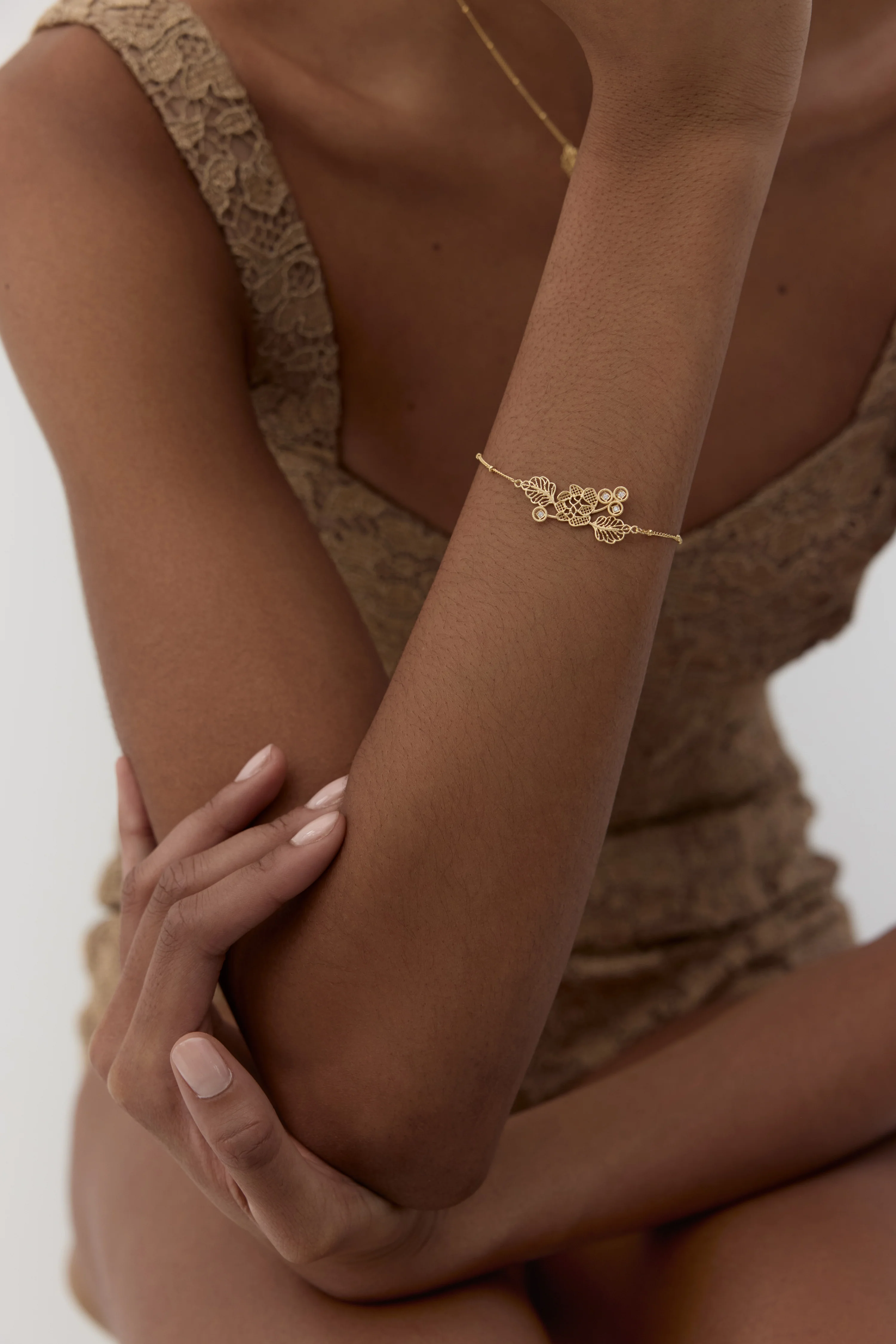 Bracelet fin fil d'or - Image 2