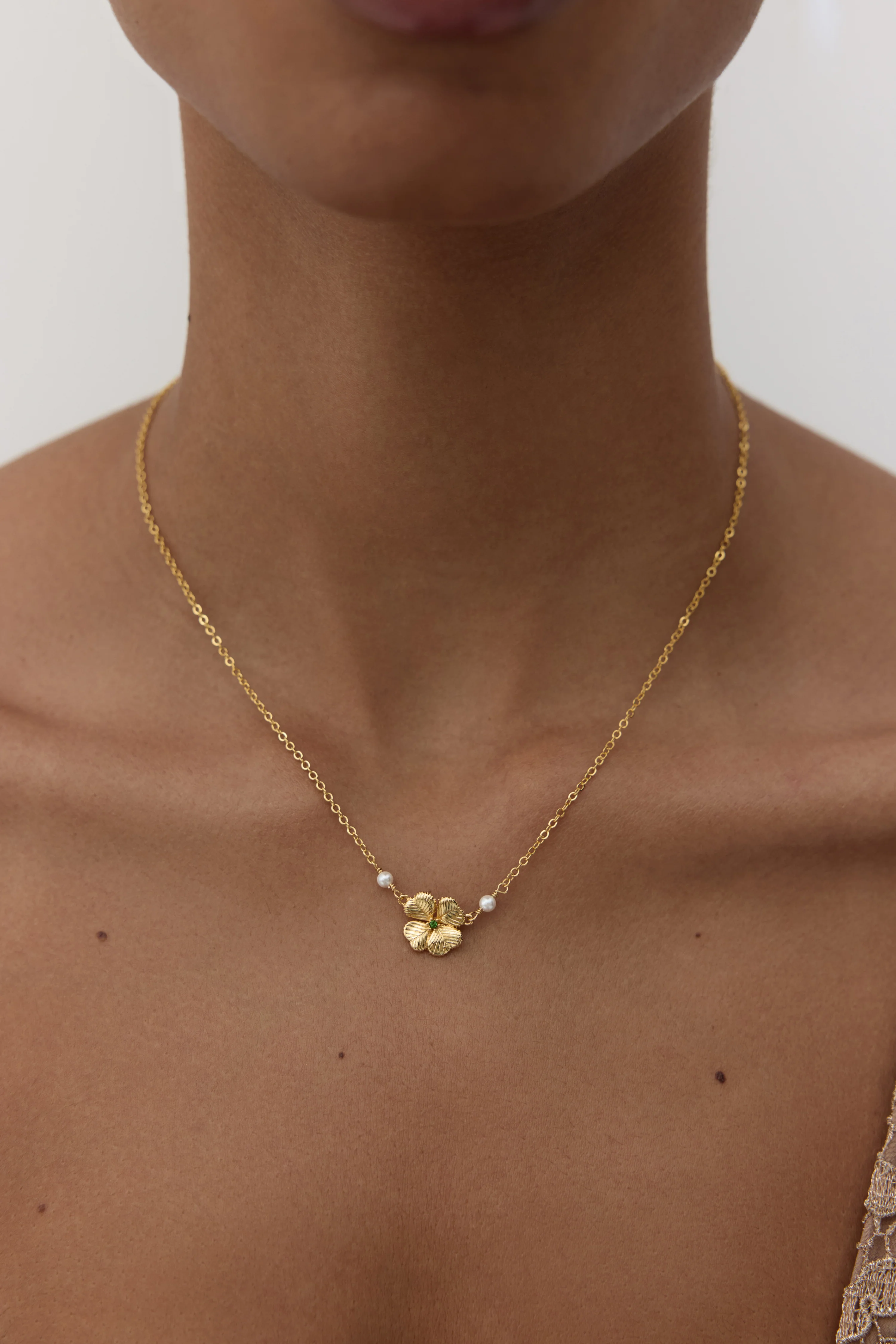 Collier pendentif trèfle et cristal - Image 4